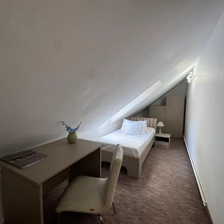 Valea Lui Liman Hotel Tomesti  Exterior photo